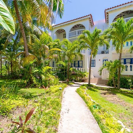 Franklyn D Resort & Spa All Inclusive Раневей-Бей Екстер'єр фото