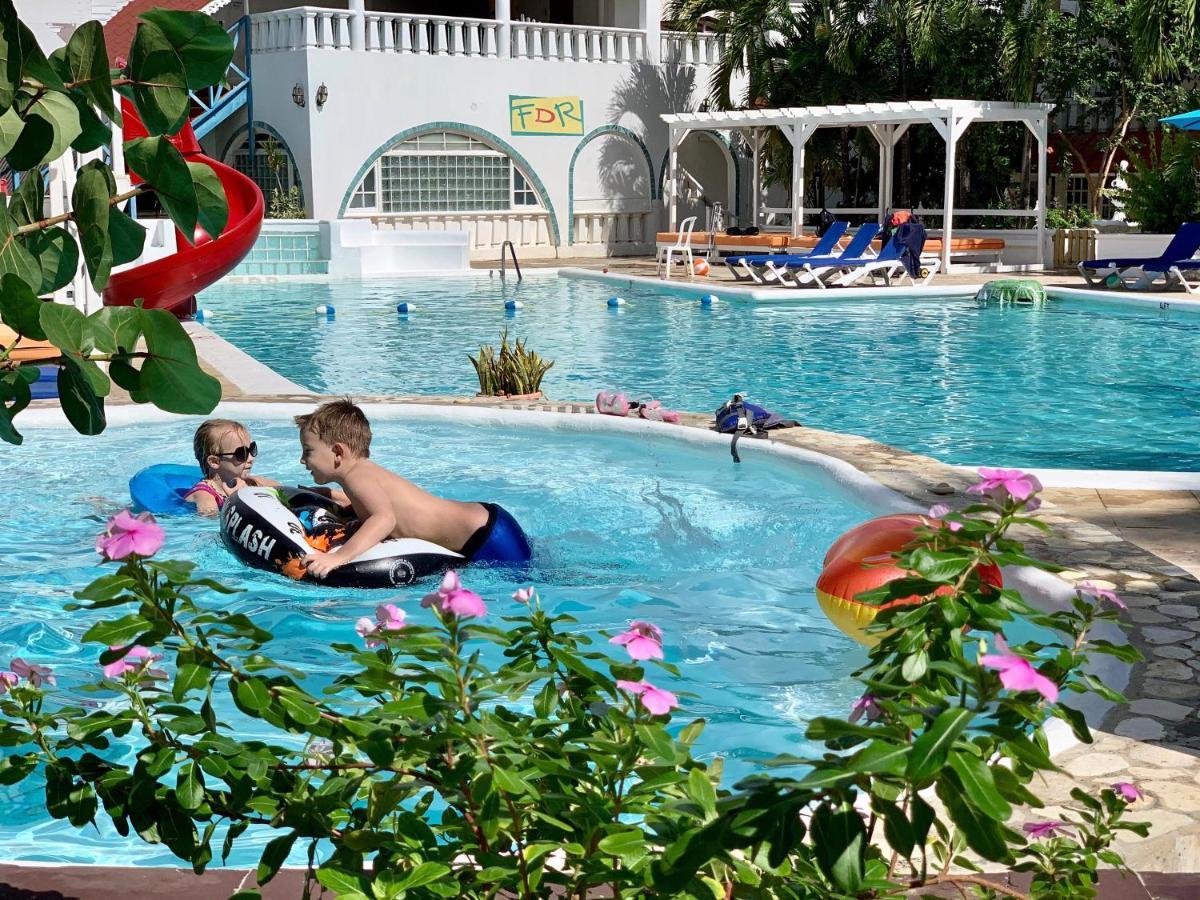 Franklyn D Resort & Spa All Inclusive Раневей-Бей Екстер'єр фото